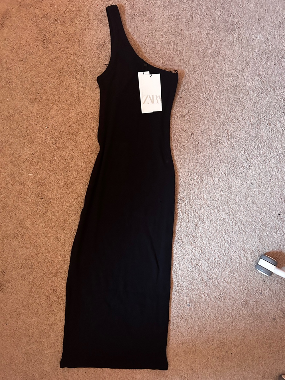 NWT Zara Black Ribbed One-Shoulder Midi Dress